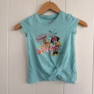 DISNEY Parks Embroidered Minnie Mouse Shirt Size XS